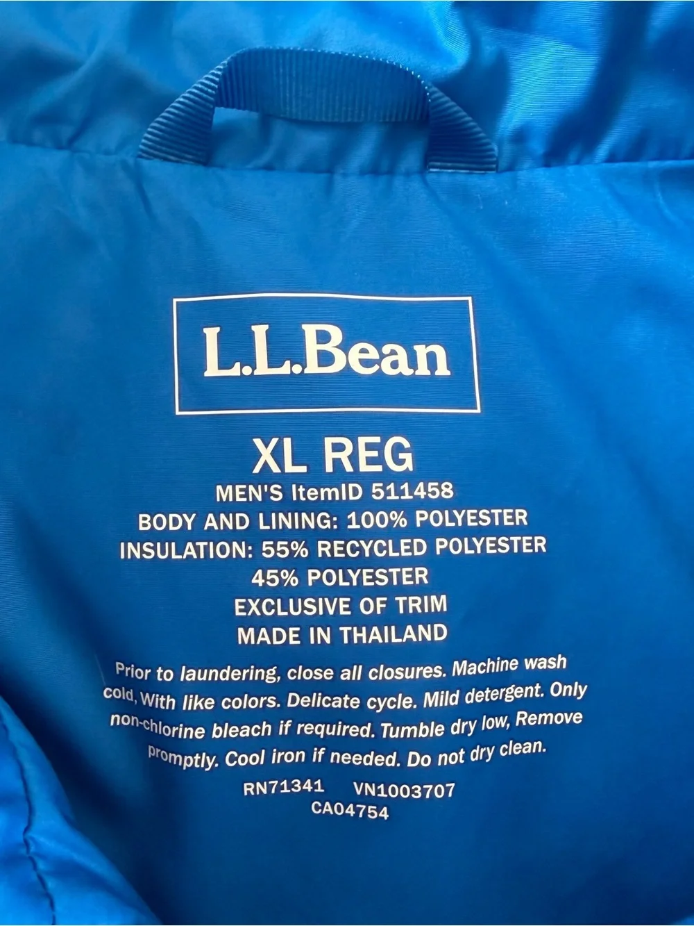 L.L.Bean Mountain Classic Puffer Vest Men XL Blue ColdShield Insulated
